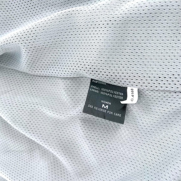 New balance windbreaker jacket Como woman’s size M - Picture 11 of 11